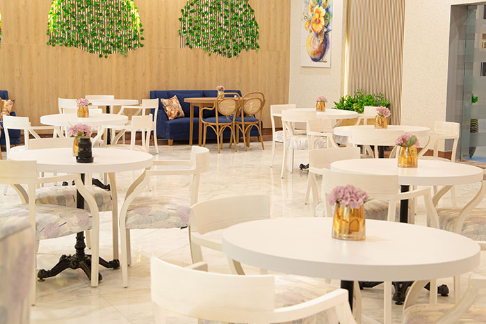 Social & Sports club Cafes